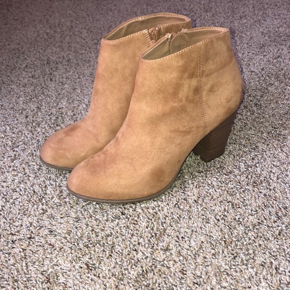 Tan High Heeled Old Navy Boots